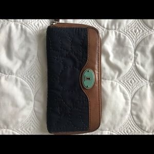 Fossil Key-Per Quilted Wallet